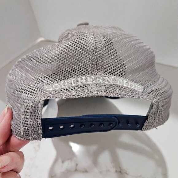 Southern Tide Trucker Cap With Embroidered Fish Logo Mesh Back Navy & Beige One - Picture 2 of 4